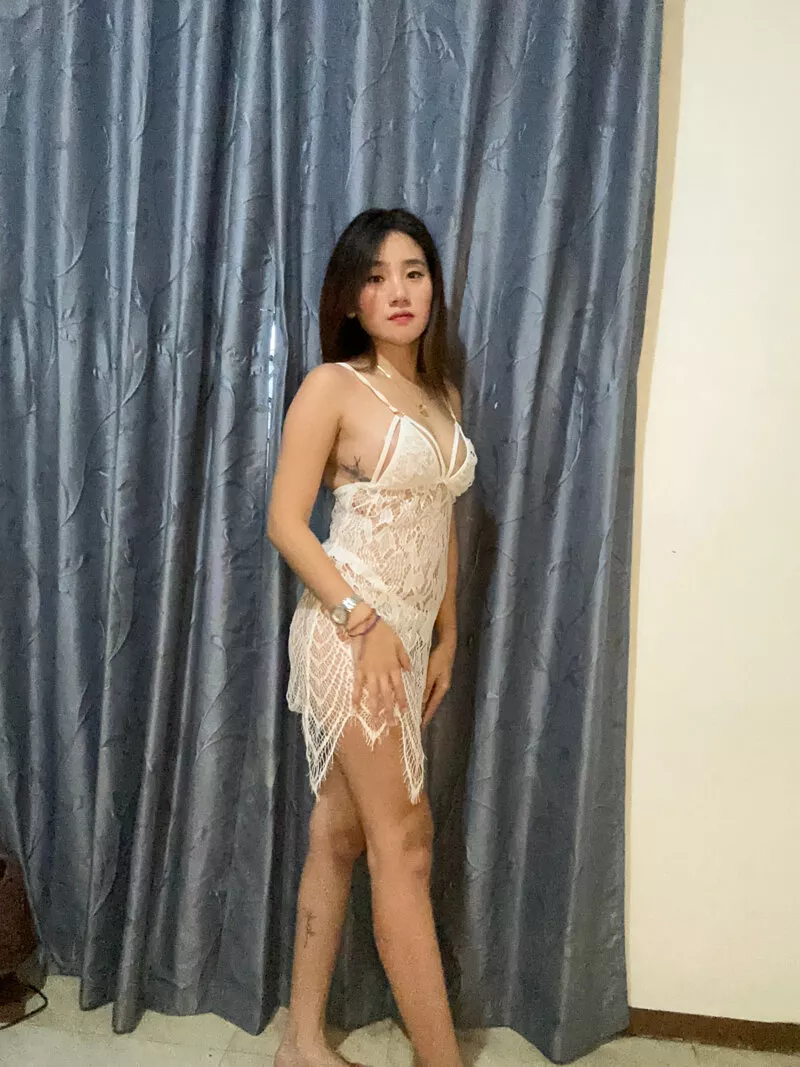 Mild girls are the wildest, trust me🤭 posted by Mia_AE