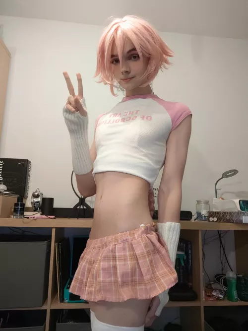 Say hi if u think I'm cute 🥺 by MaxHamster69