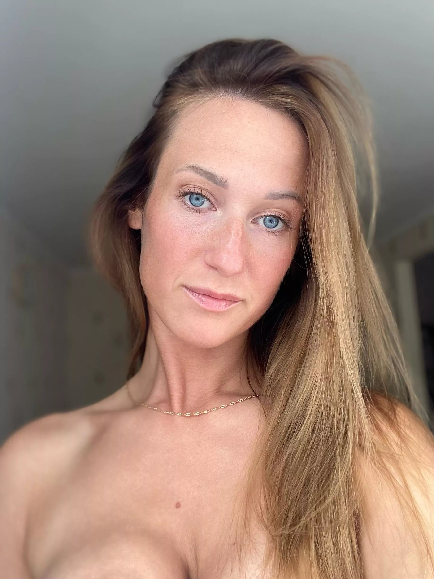 Serious Emily here posted by TheEmilyXrose