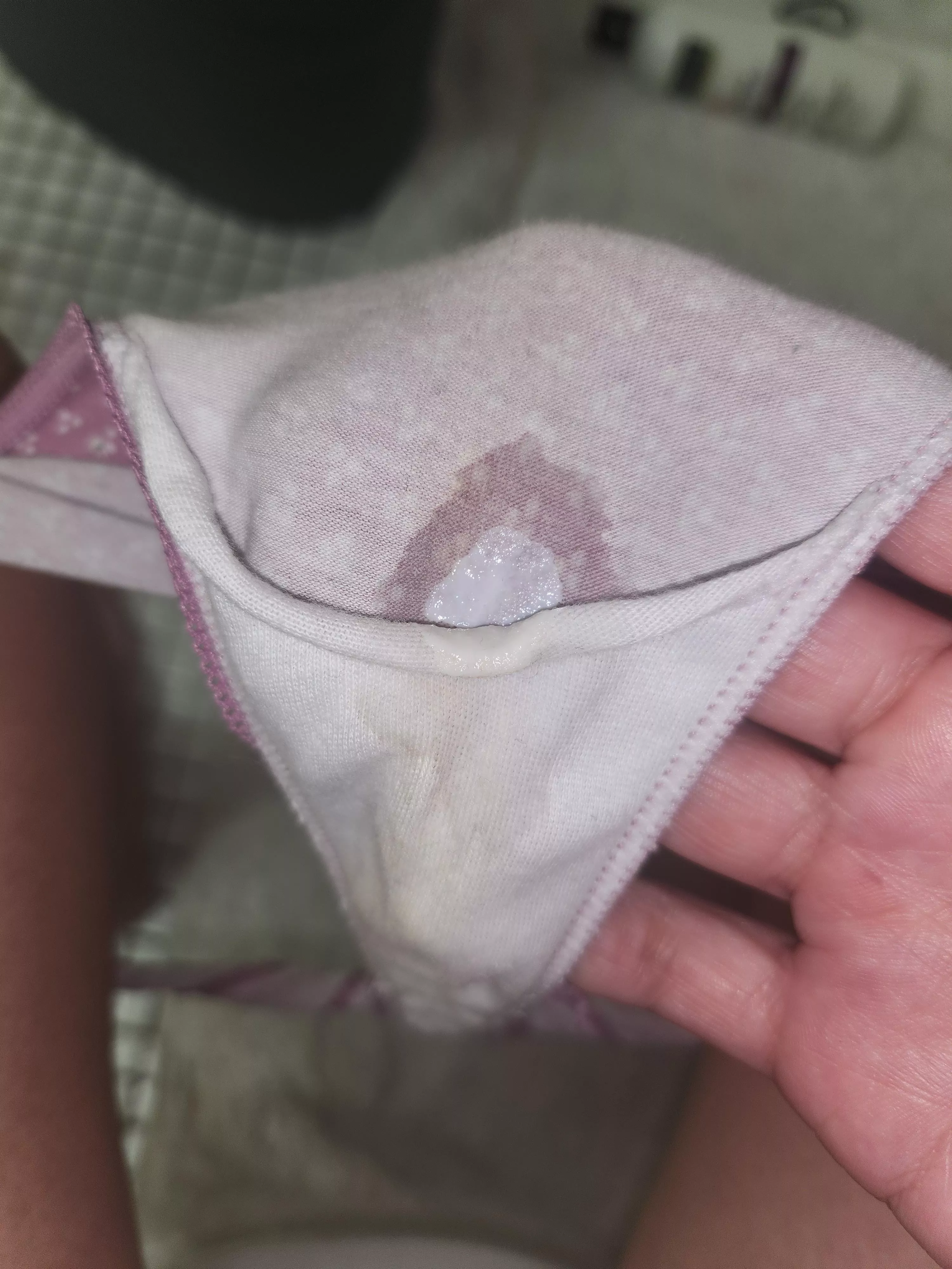 Yum extra strong scent 💦 posted by propertydreamz321