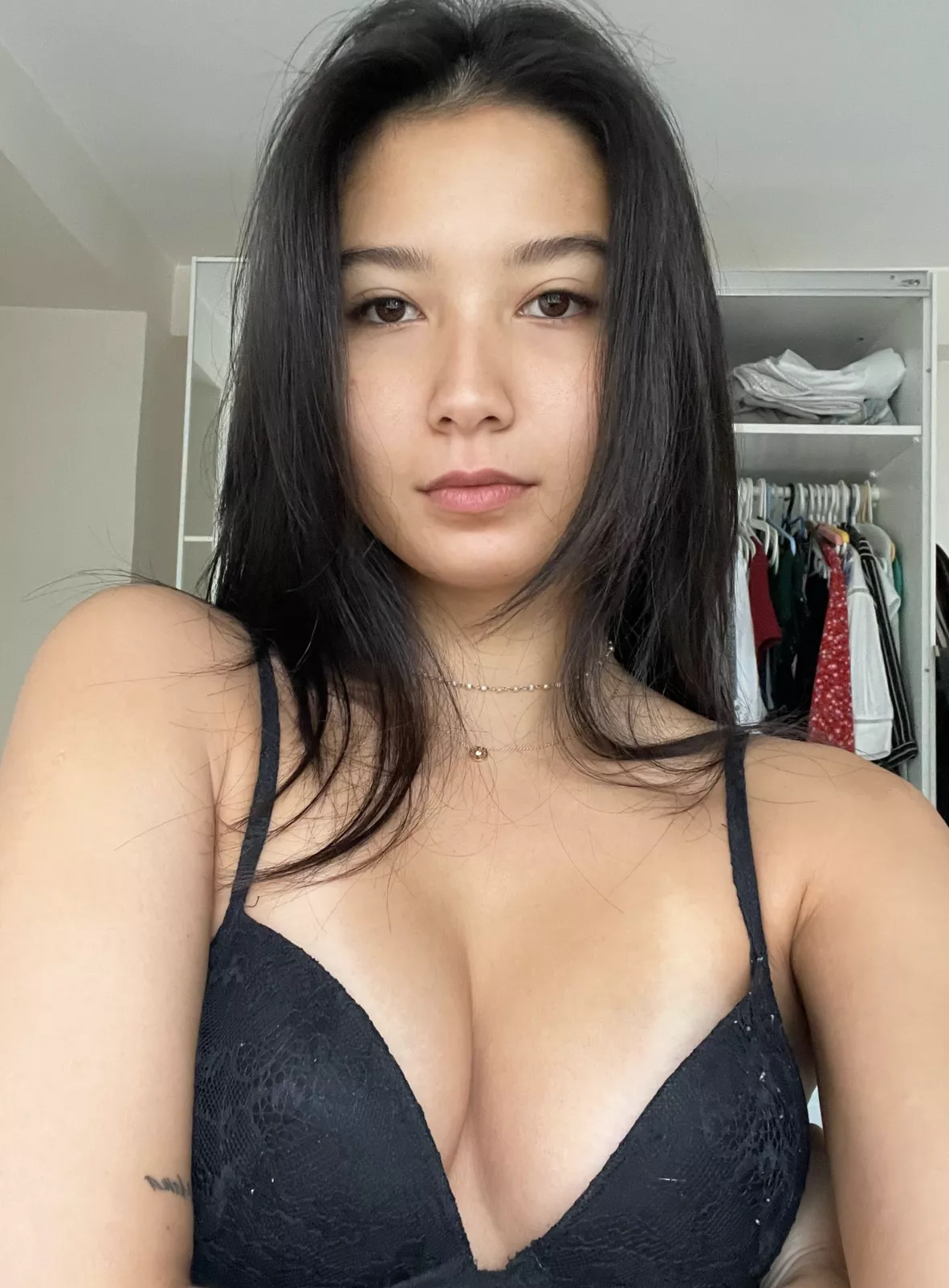 almost undressed... think blacks my colour? posted by angelinooor