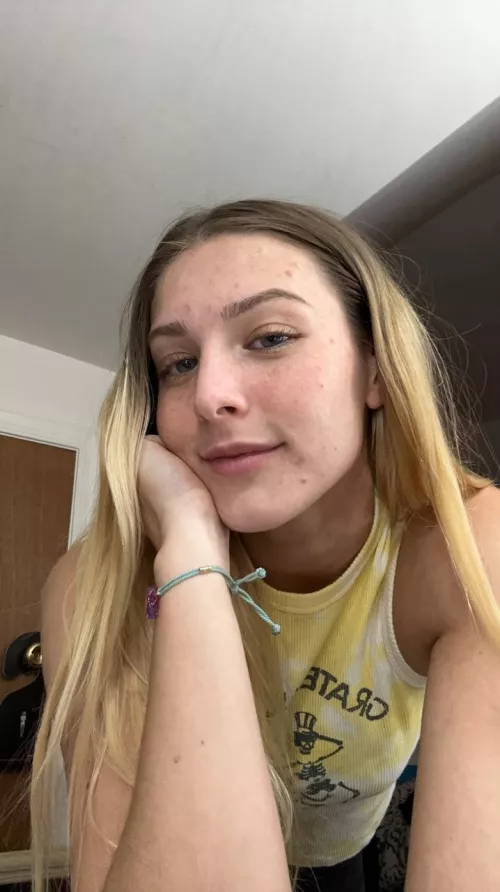 close up so you can see my full freckles by ConvincingSperm