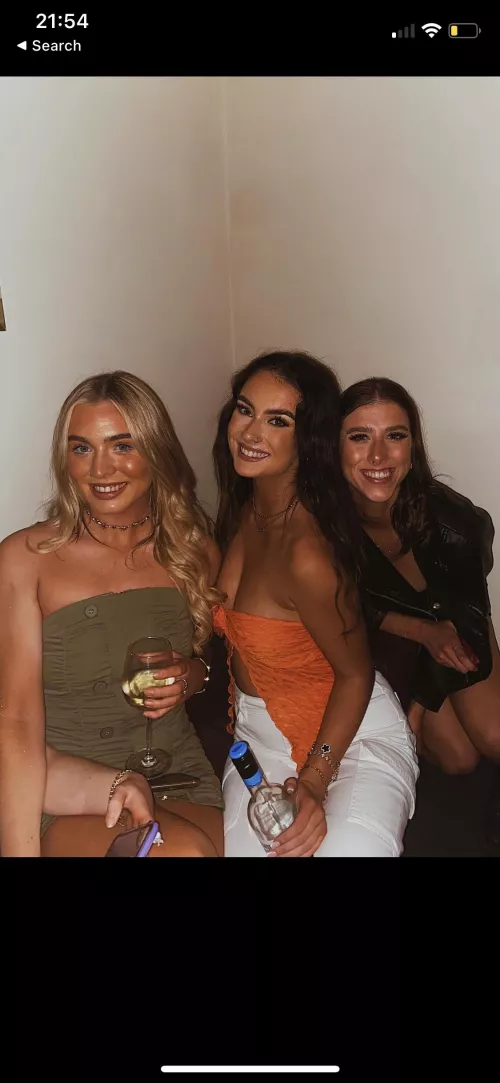 College girls by twistedgecko11