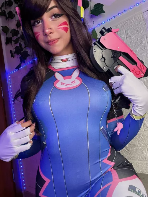 D.Va from Overwatch by SkyleCherry by SkyleCherry