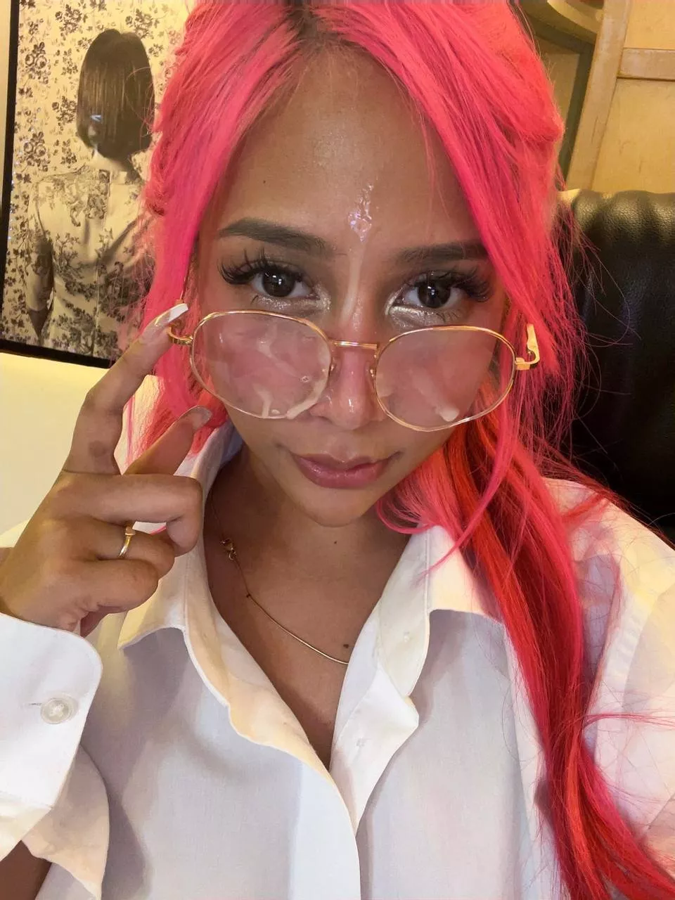 Even on sunday, I make my own work ... posted by Skylar_AI