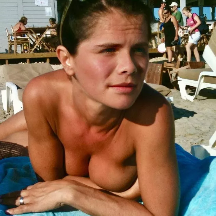 FrenchMom of 2, tanning topless in thong & proudly showing my wedding ring 🥹 posted by ProfessionalLivid394