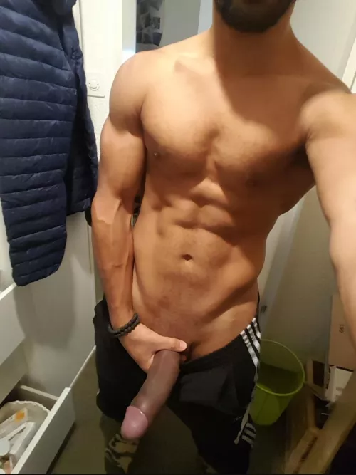 God's favorite. 6'4 adonis by blackstallionTN