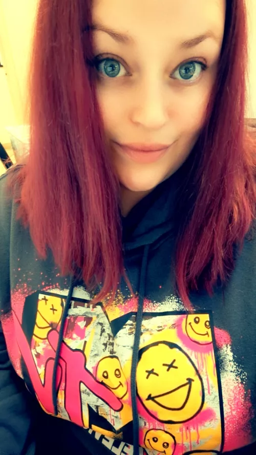 Happy Monday 🥰 by thickglitterpunkbish