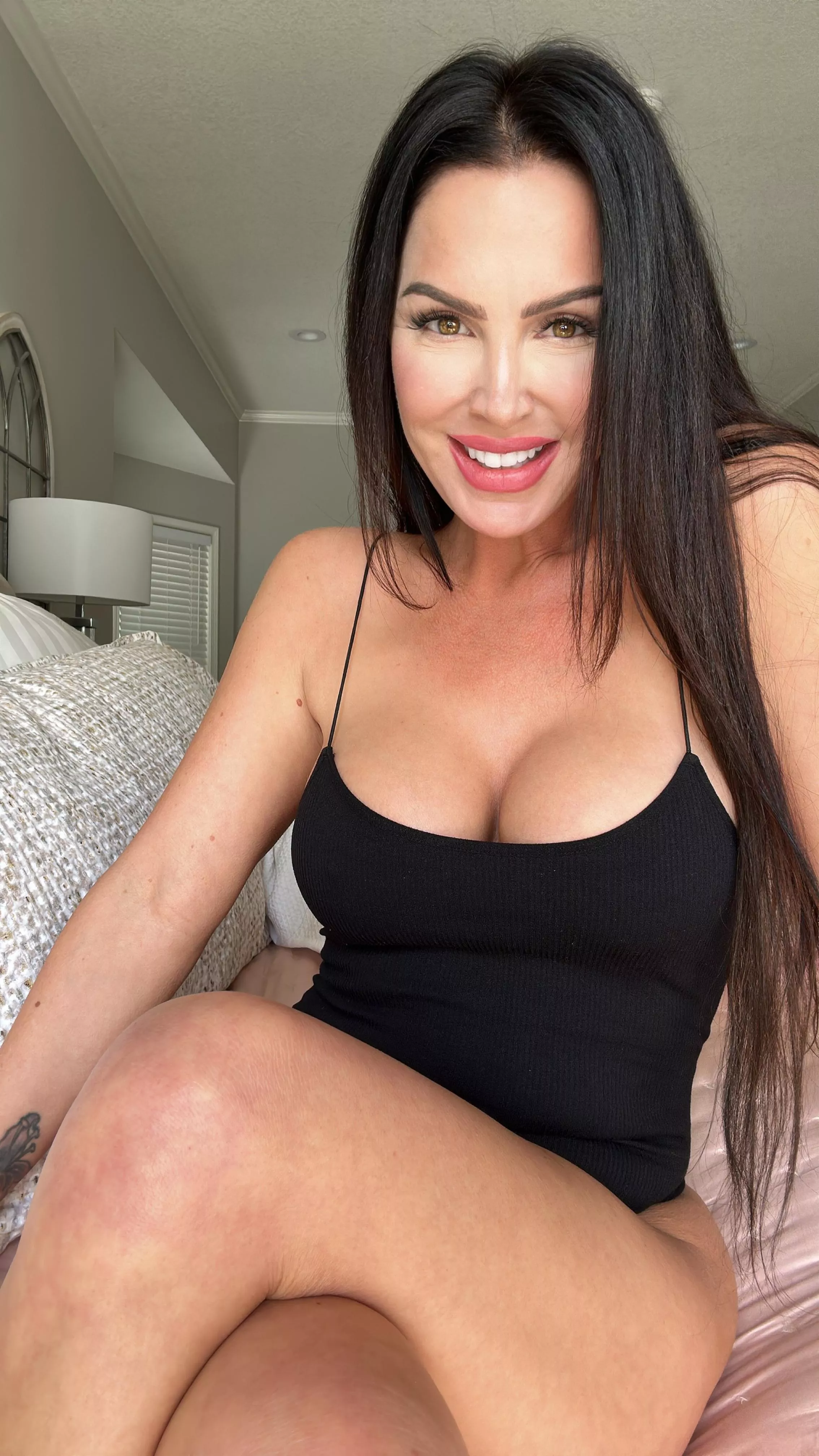 Keep your eyes up posted by Deva230