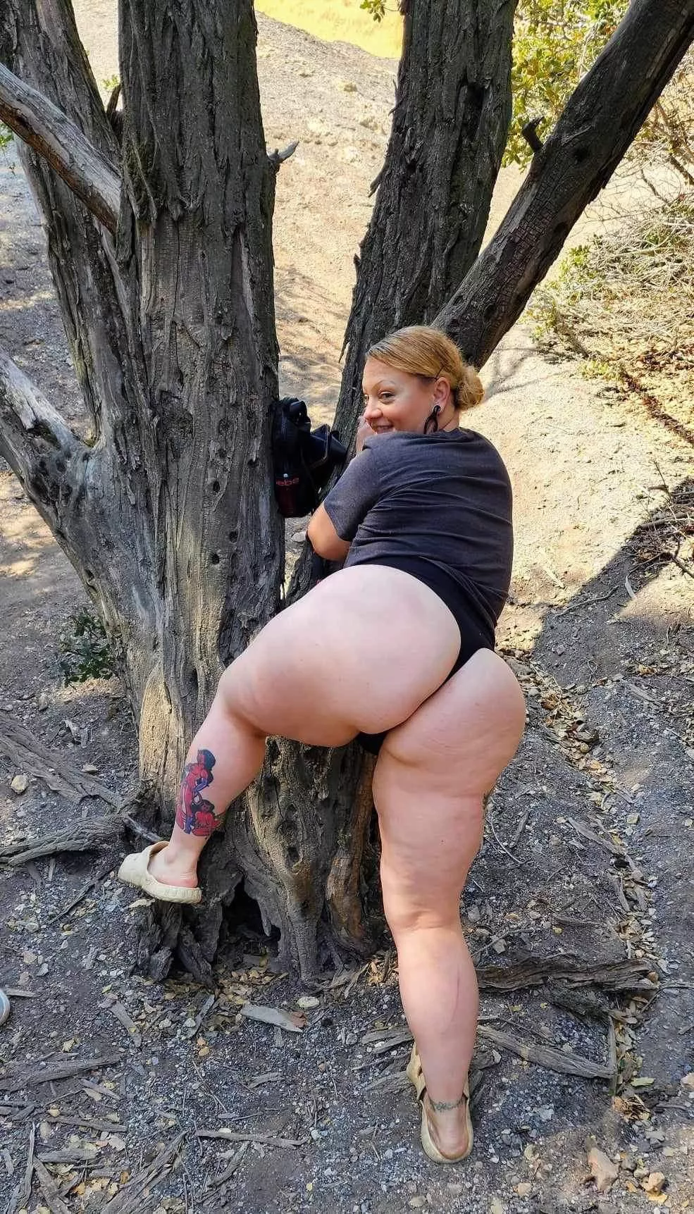 Let’s get a hike in!! posted by milkandcakez