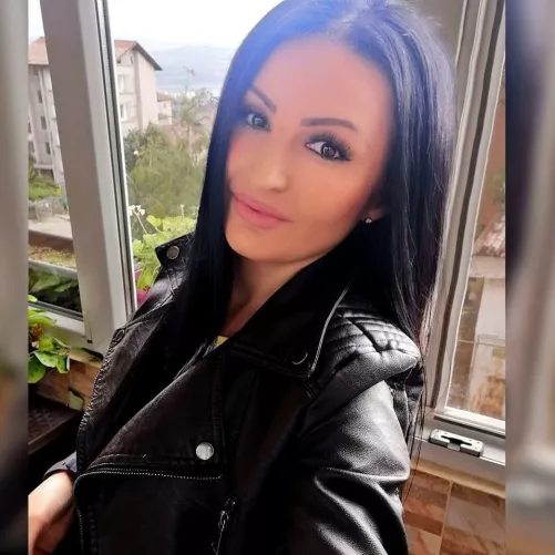 Like my leather jacket? by Hyena331