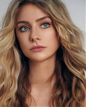 Maddie Phillips posted by buck_naked7