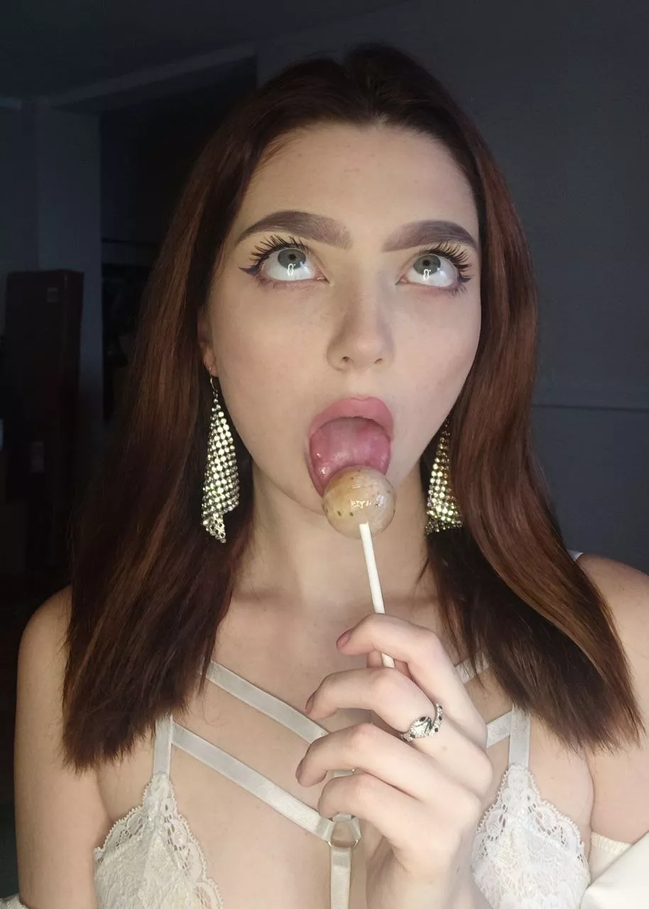 Me when you push it deep enough in the my ass posted by kinky_pixie_Olha