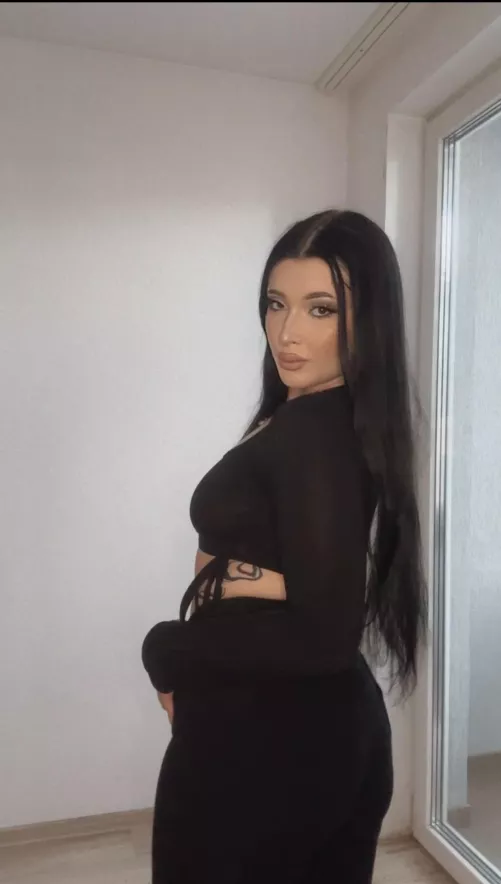 My favourite croptop by HunnySasha