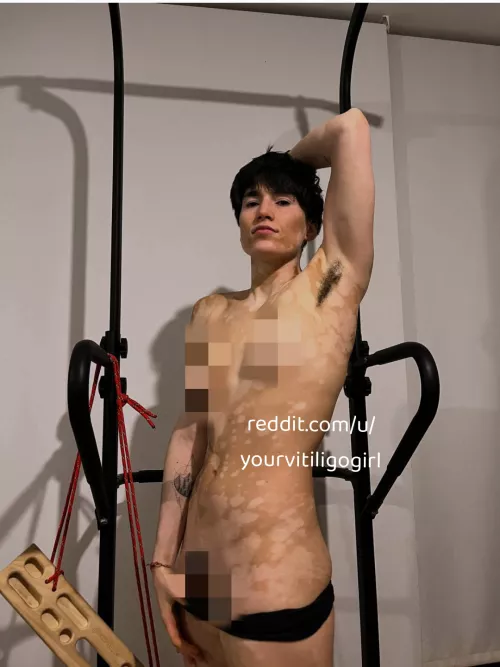 Naked workout, smelly armpits! by yourvitiligogirl