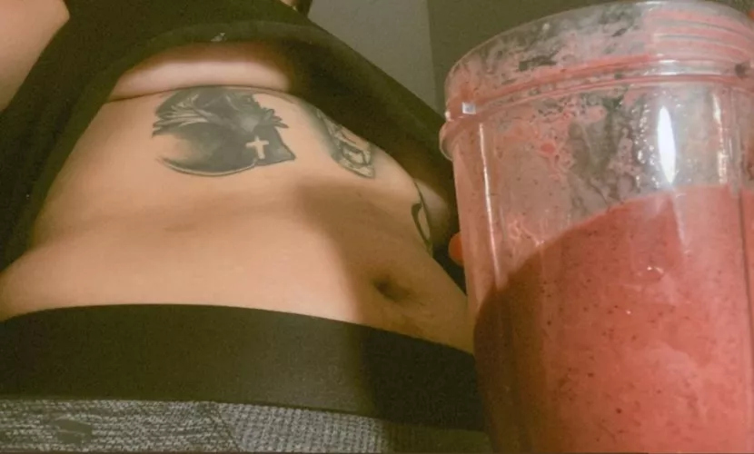 POV I’m handing you a smoothie I made by J0Y_LAND