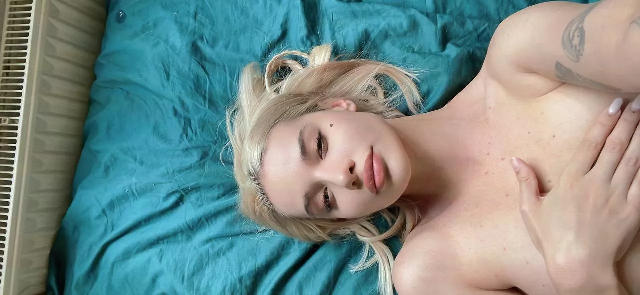 Ready to play x posted by nespokojast