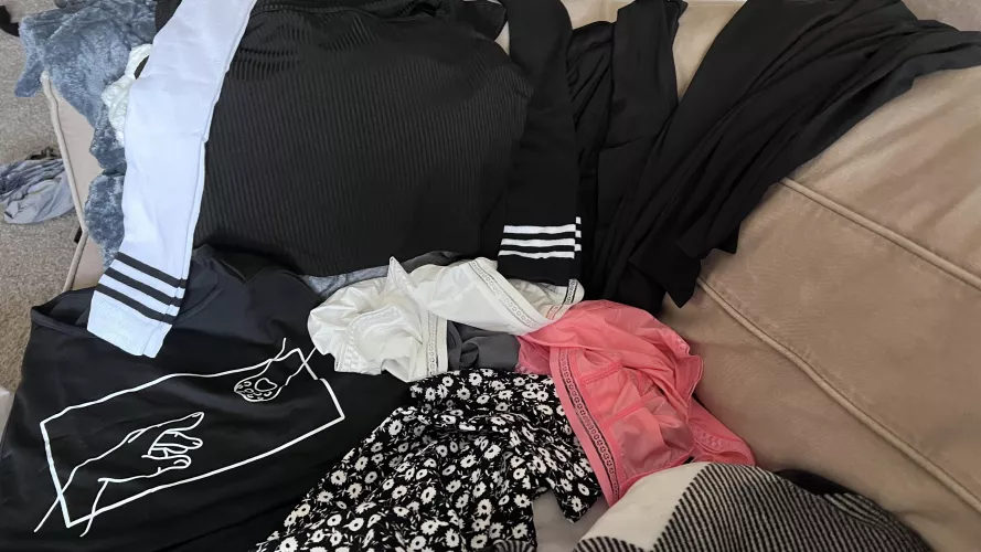 rewarding my puppy by 1CentForSecrets