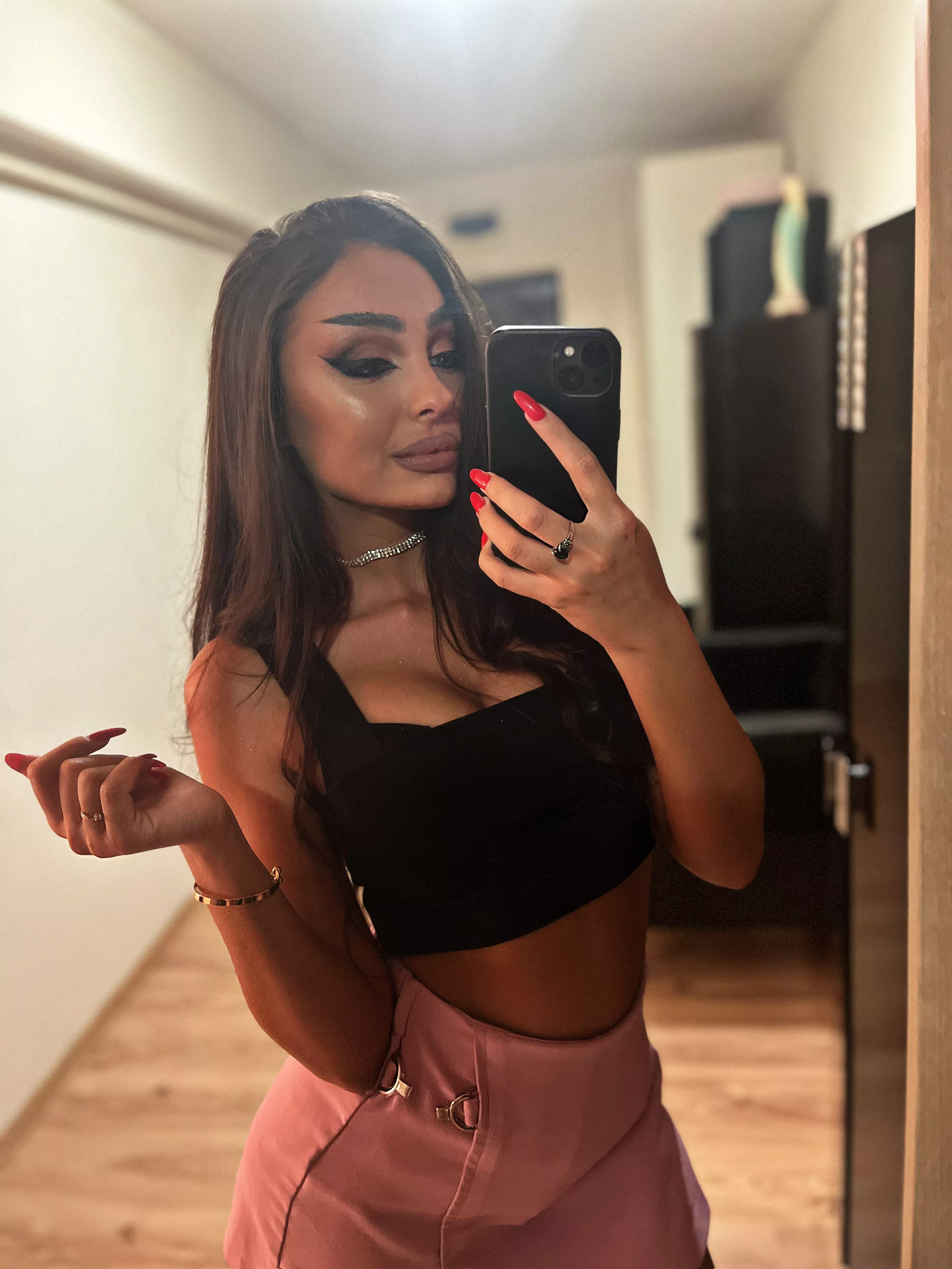 The curves of my body look so damn sexy posted by calculating_hammock