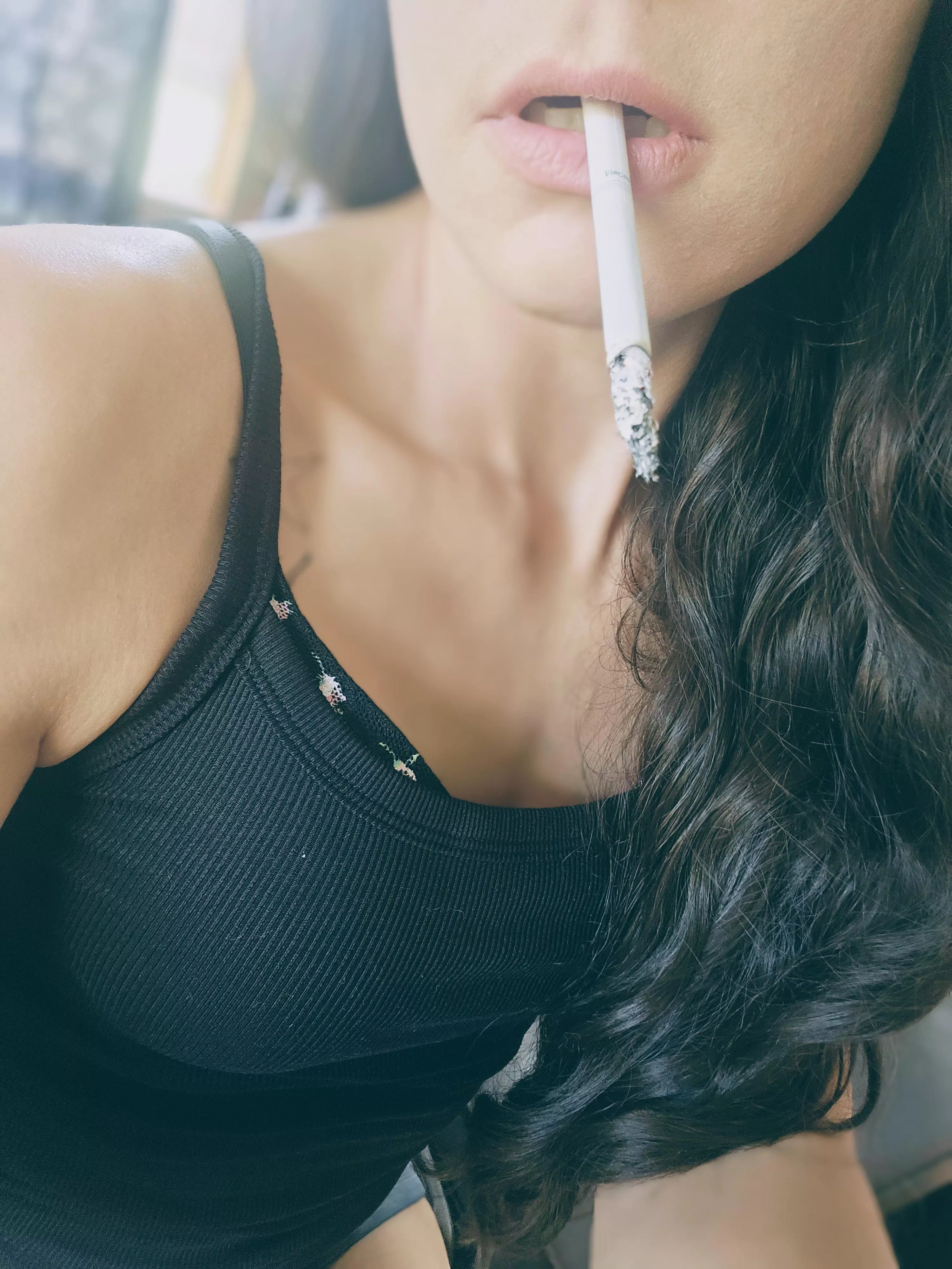 The first one of the day is always the best 🚬💋❤️ posted by Prettypetals21