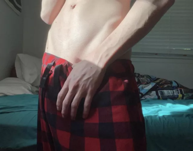 The lighting is perfect by WazZeebler0