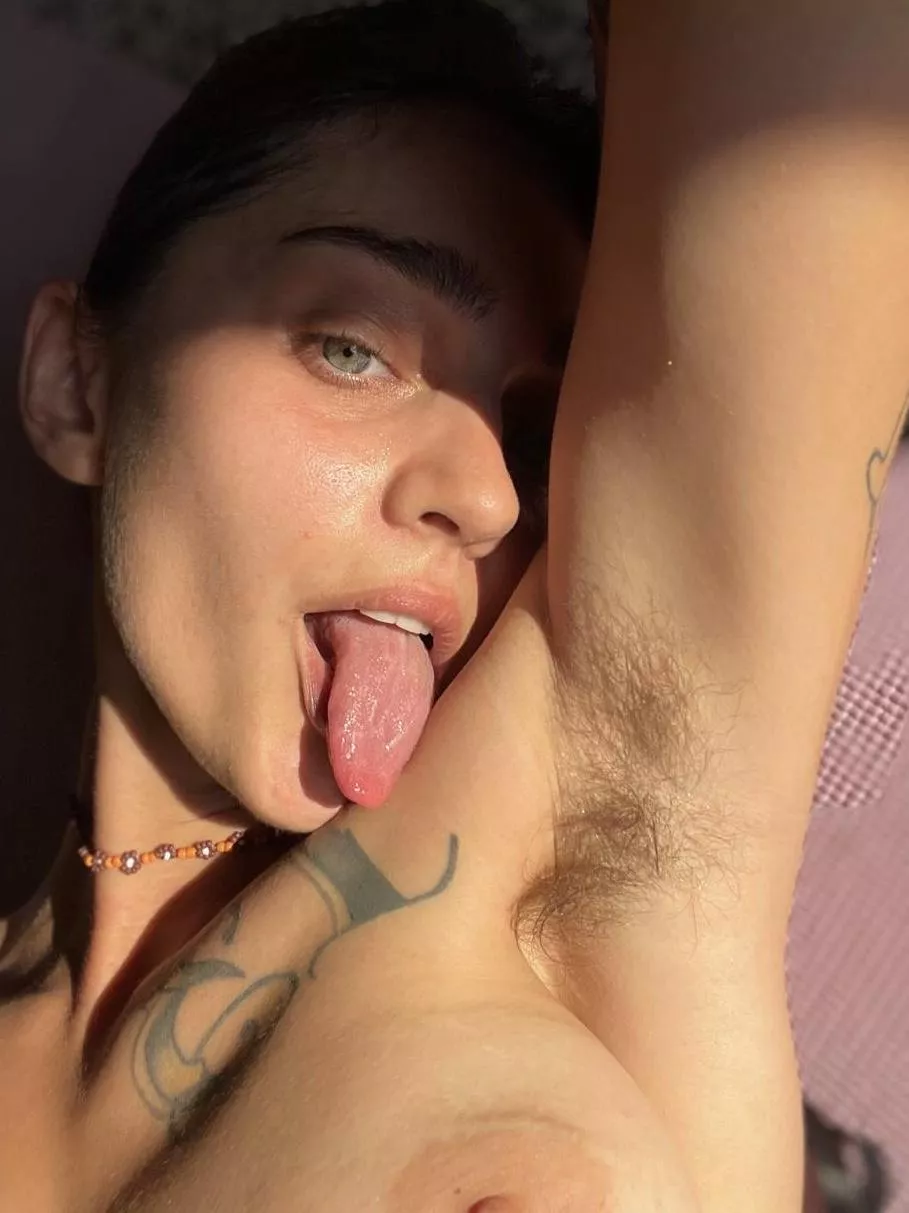 What do you like most about this photo? posted by youreyeshere