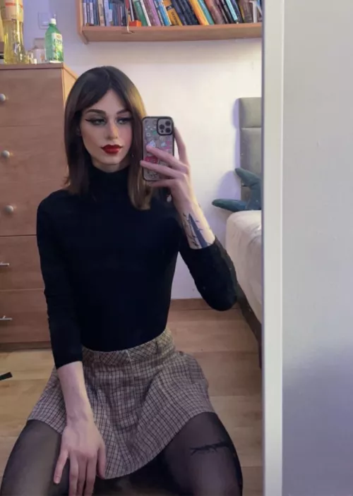 Yo🦇🎀 by Xrosalinex