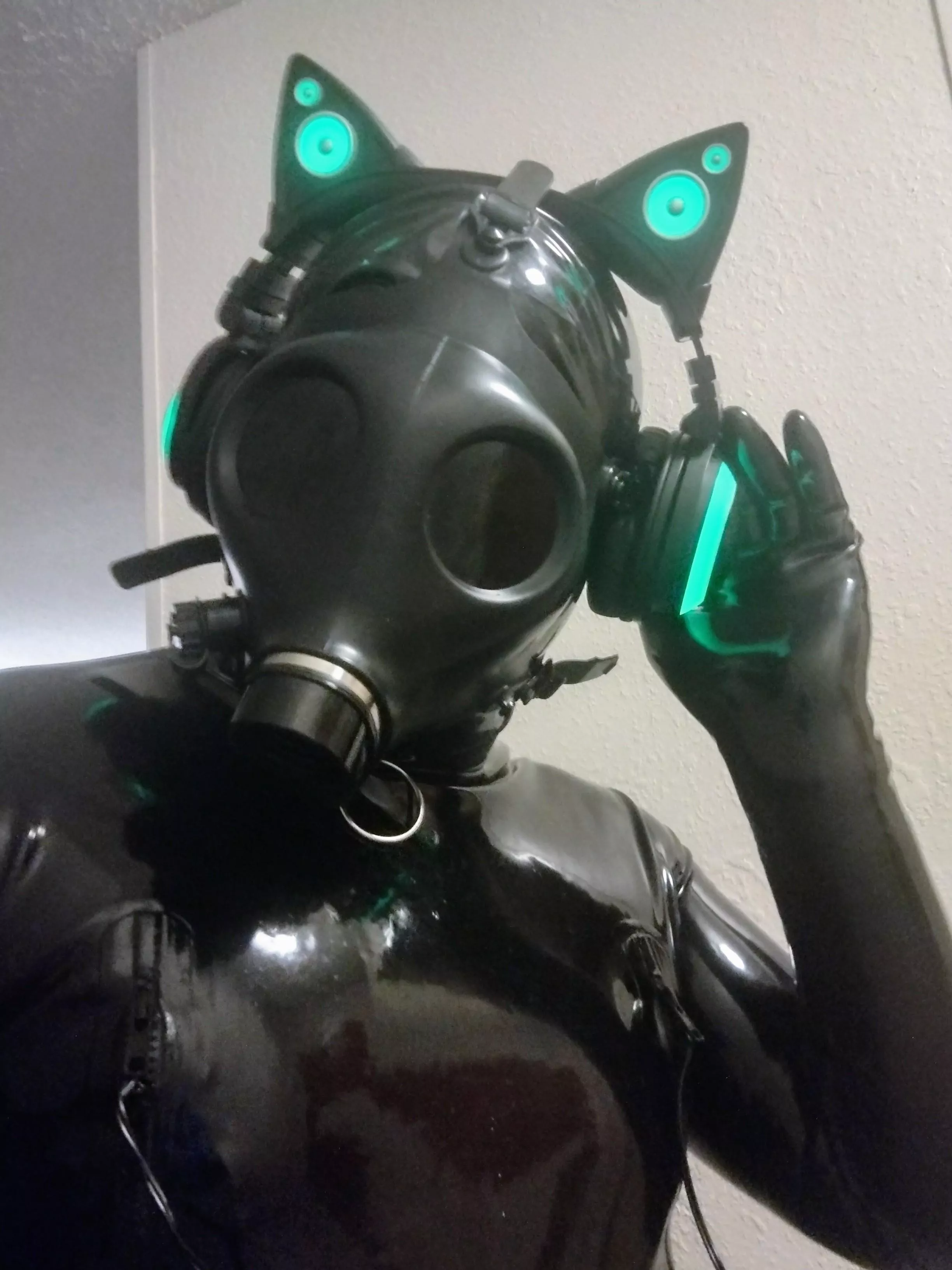 Cum again? 🤣 posted by ChuckNorris2525