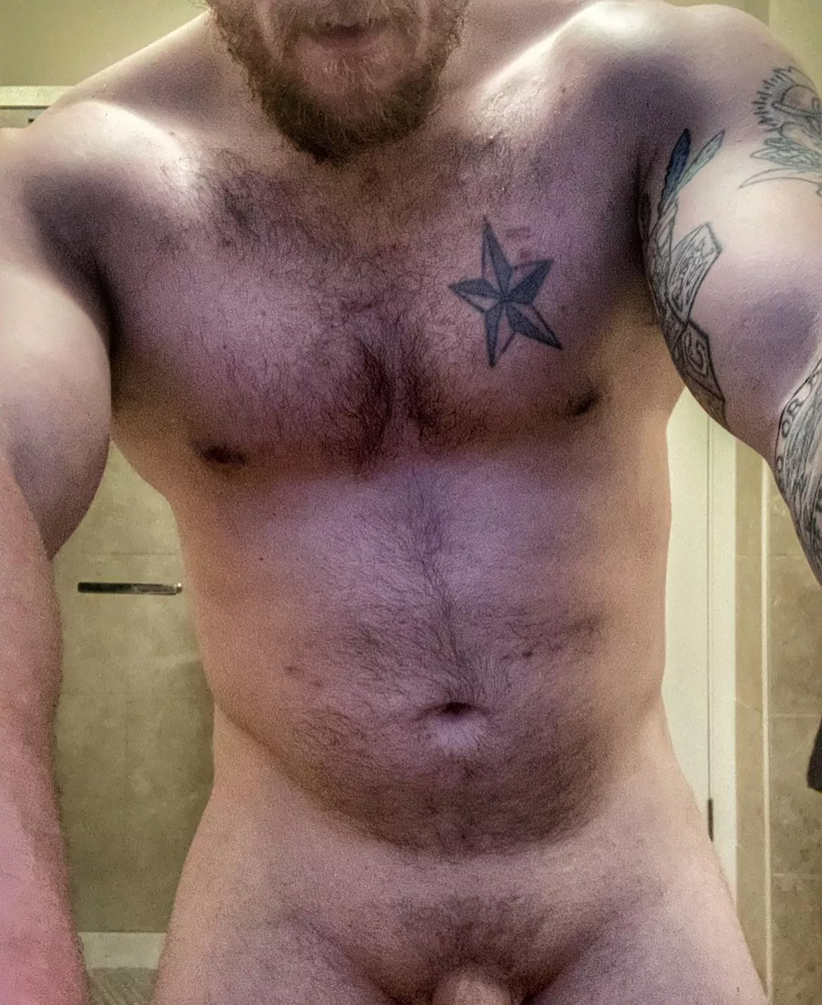 Currently sporting less hair than in this pic, this is prob the hairiest I’ve ever been. Grow it again or nah? posted by BuckSmashR