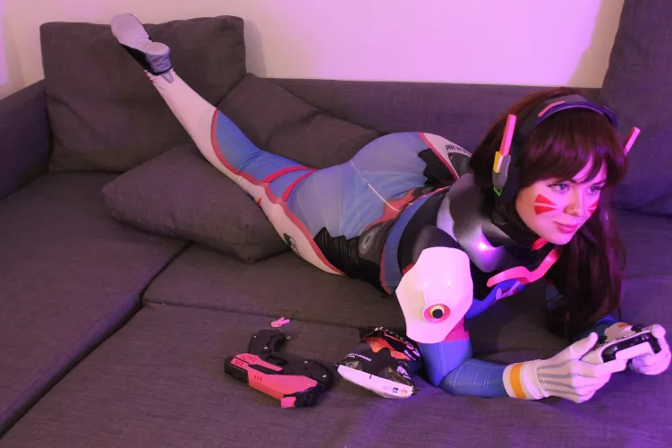 D.Va from Overwatch by Hinako by hinako_cosplay