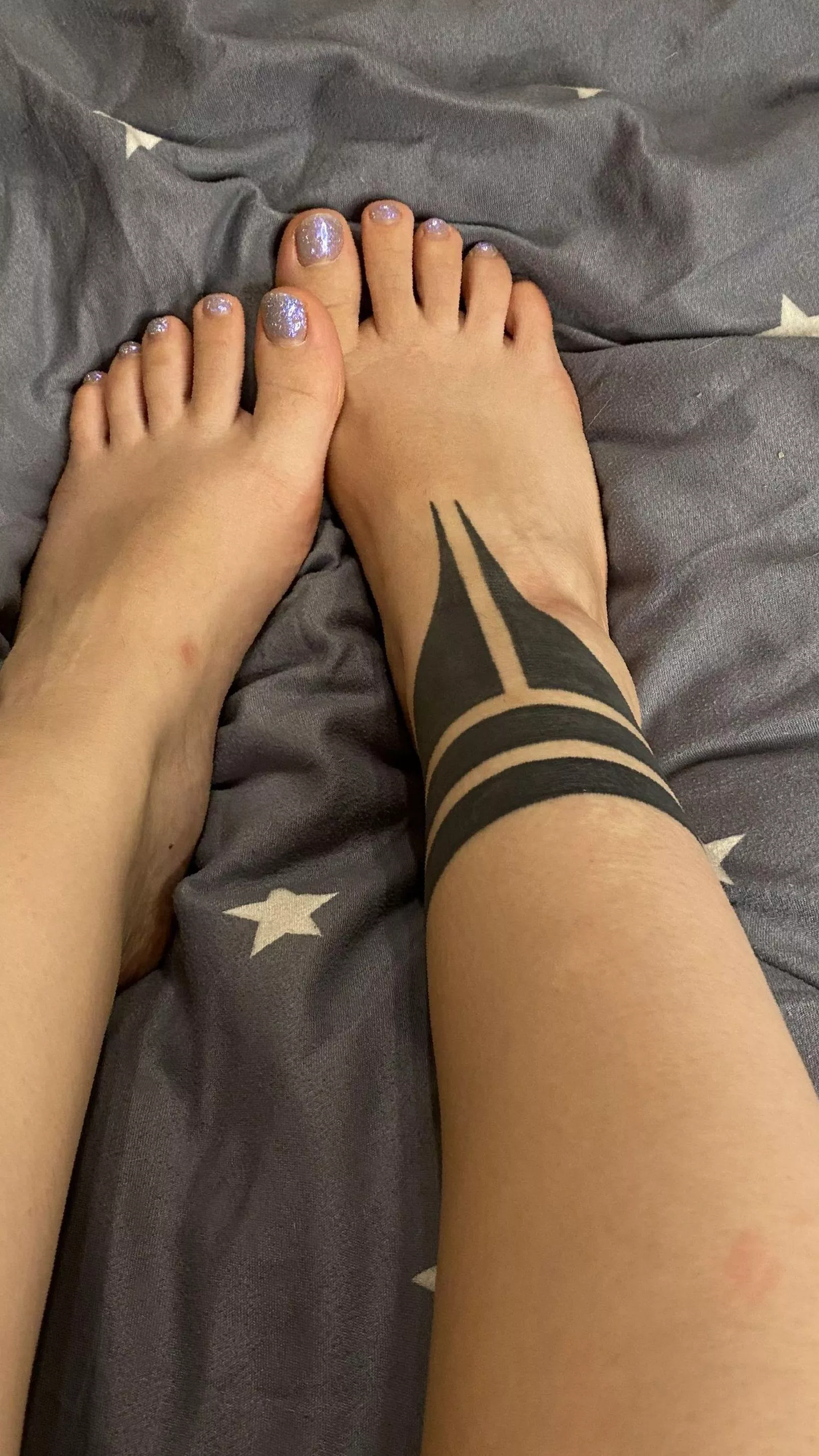 enjoy my toes posted by faddishtom42
