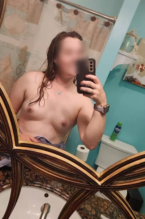 F26 5'6 125lbs by stephi25