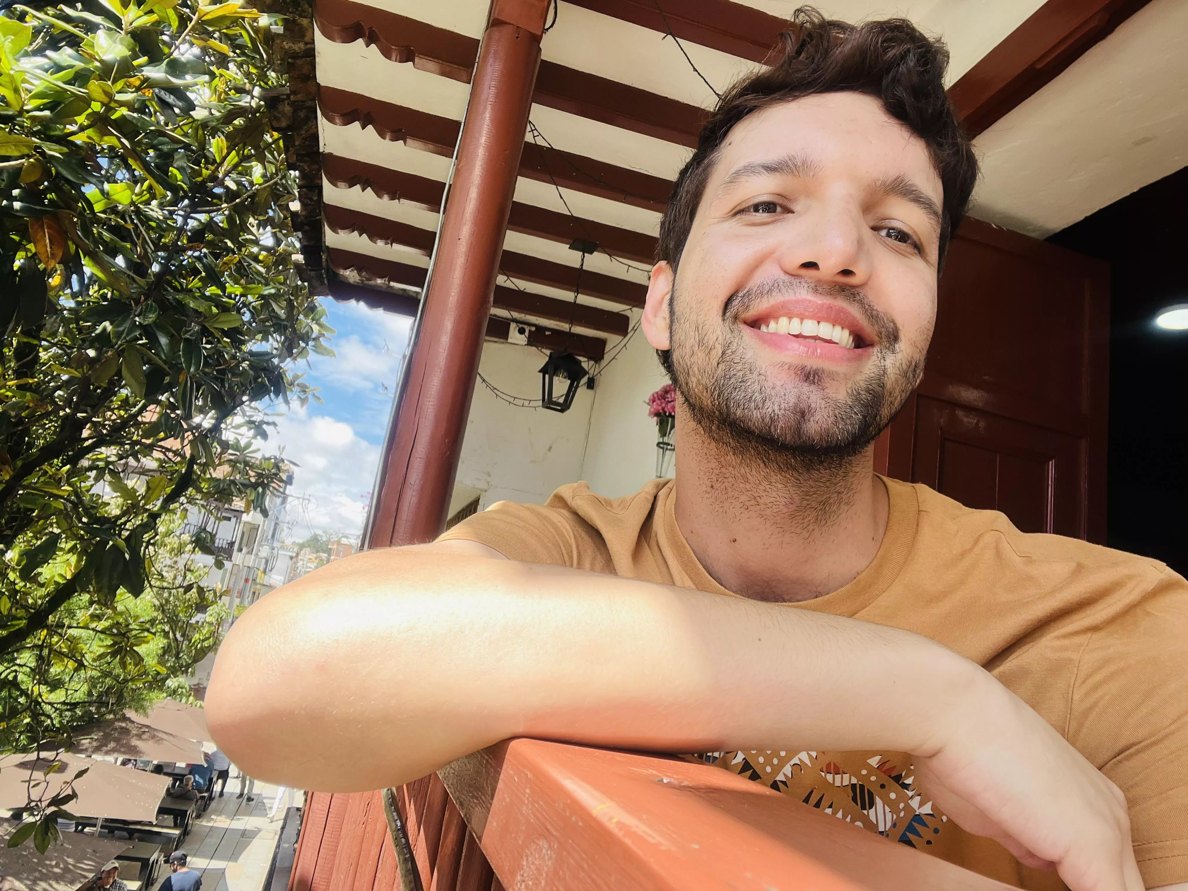 Hi there ☺️ posted by Amnaelus