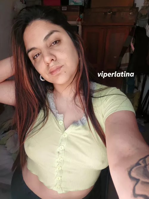 I will go out to the market without a bra by Viperlatina