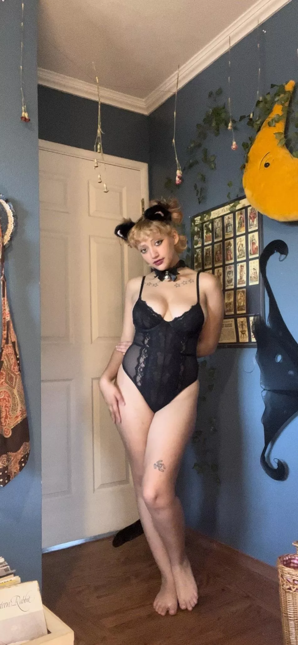 i’ll be your obedient little pet posted by bugboybuddy