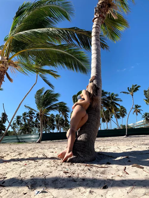 Imagine your face just in the middle by ObtusePill24