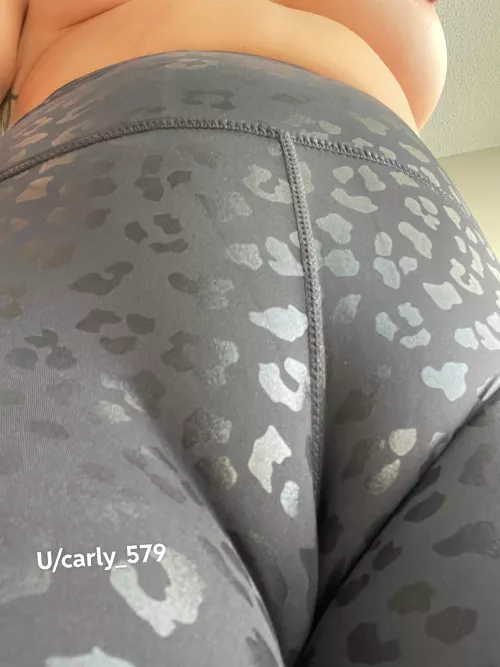 It’s game day. I’m for team cameltoe. by Carly_579