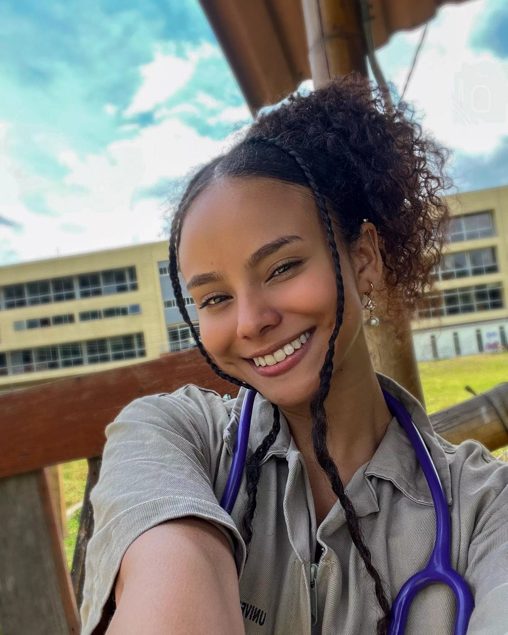 IUTR posted by ILoveSmilinggBack