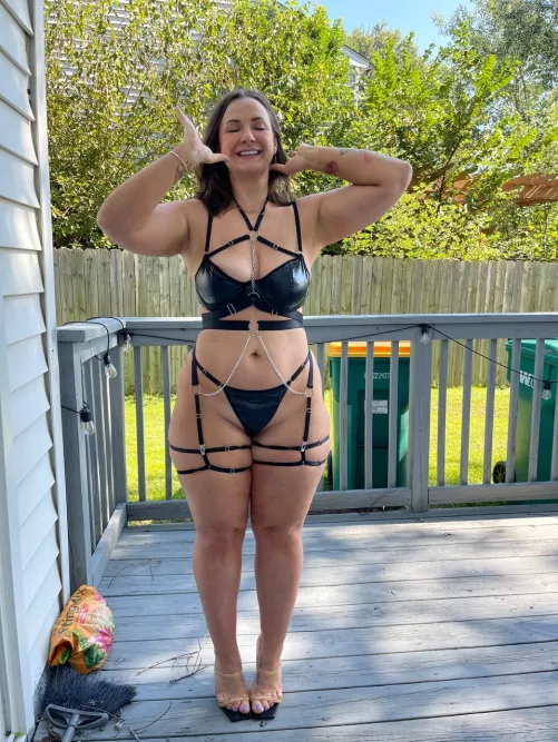 just got some new funny outfit what do you think? by Sexyrussiancherry