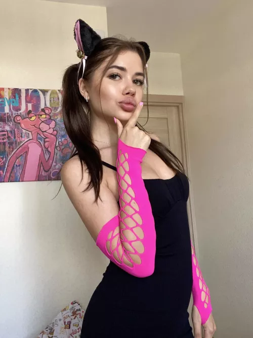 just imagine how you can use my mouth by evahotie