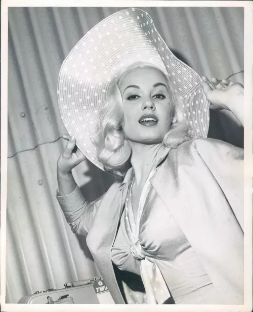 Mamie Van Doren (1950s) by OswaldMontalmo