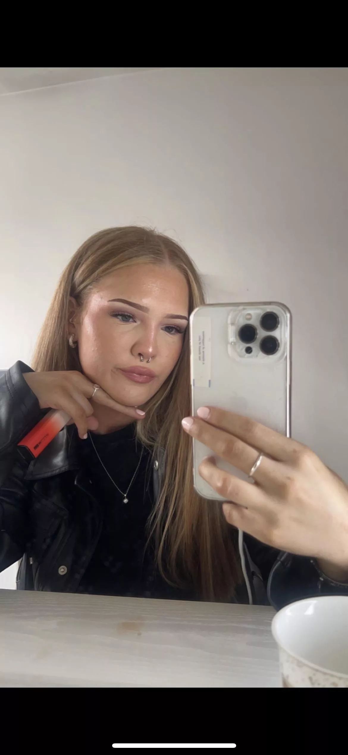 My 18f gf posted by charva222