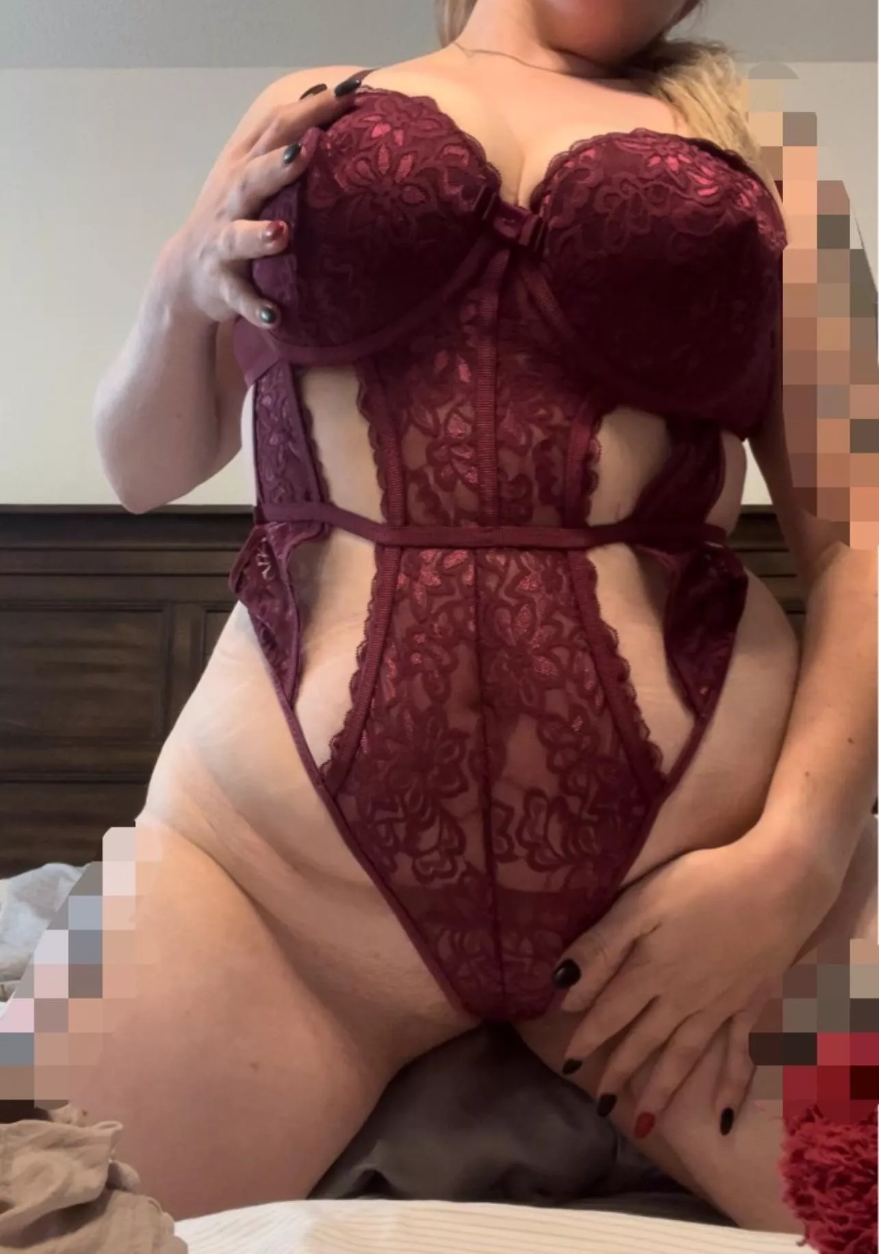 New profile new picture posted by Feisty_female24