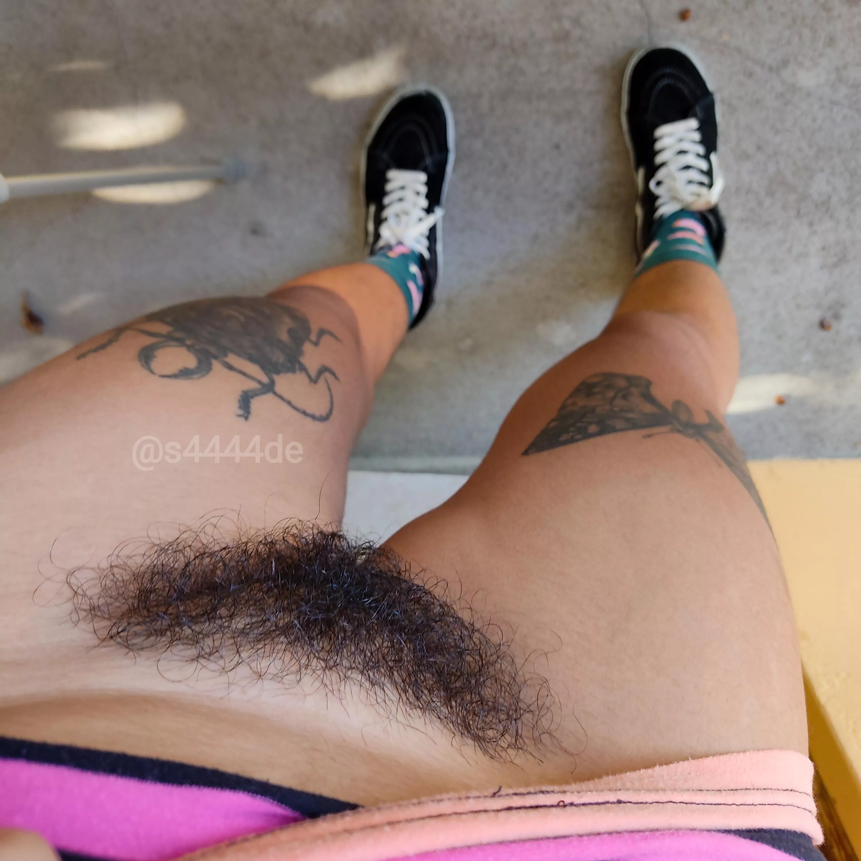 no panties is the way to go posted by s4444de