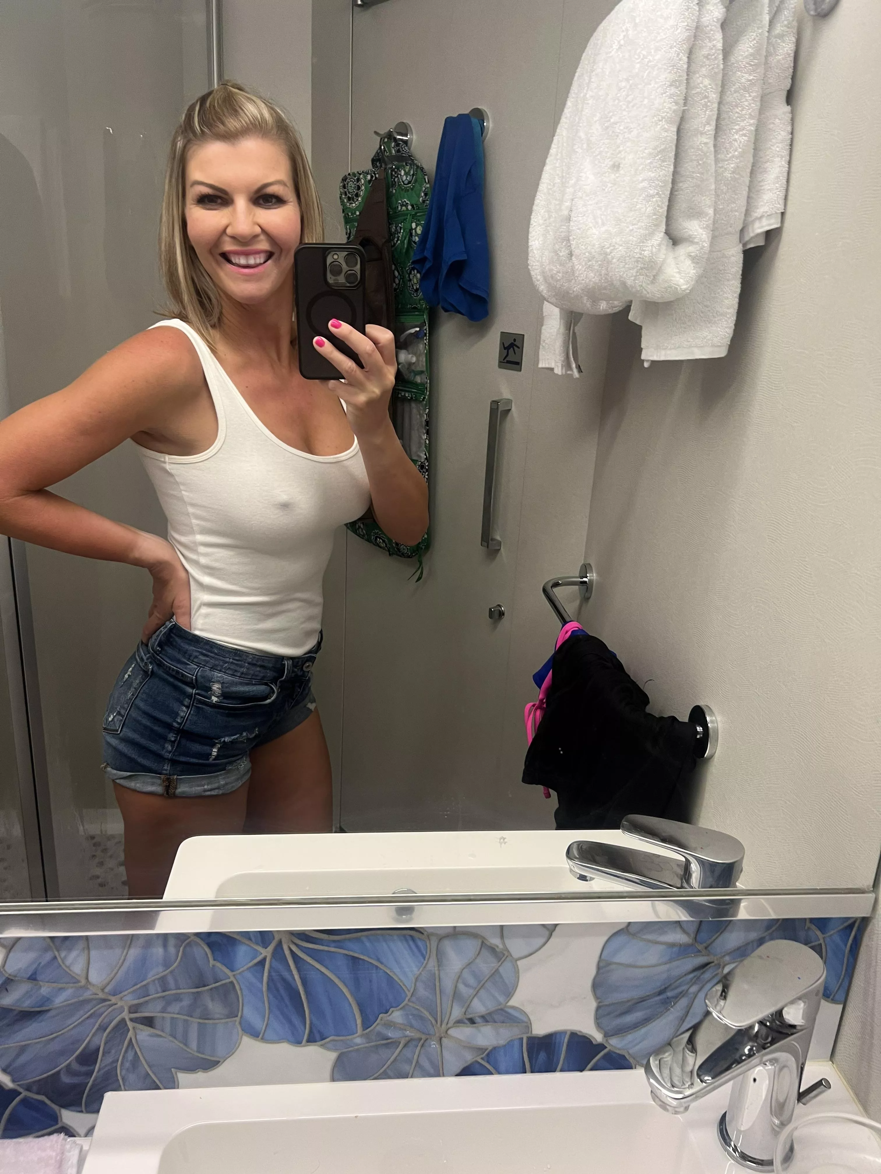 On vacation and I didn’t even bring a bra! posted by fitnesswife1983