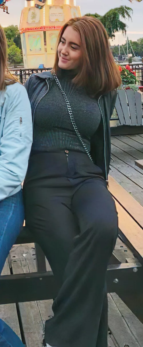 Thick Sweater by CANID0