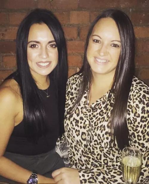 [2] which sis by ukgirls21