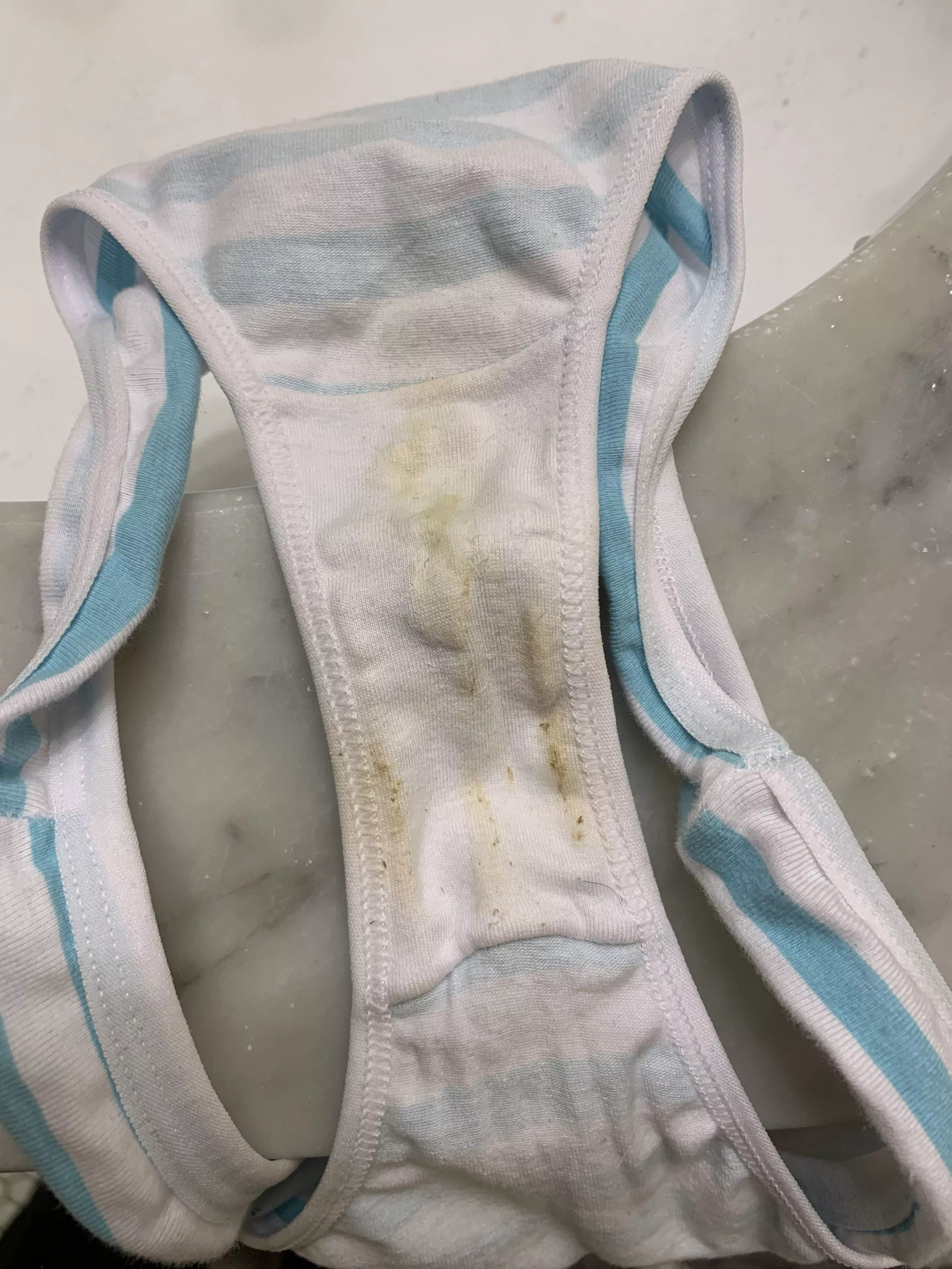 a delicious 2 day wear! posted by PetiteTyrant