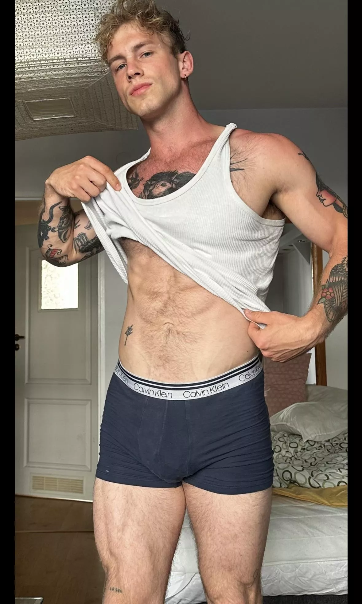 Do I look like an asshole? posted by AlphaJake23