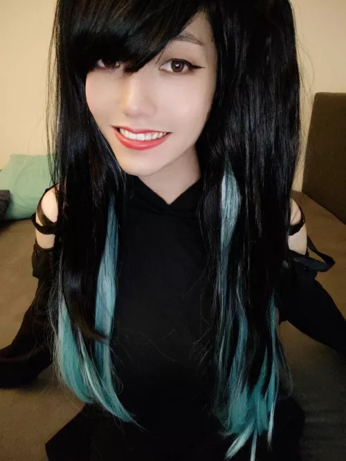 Do you think I'm cute? ☺️ by TormentedPineapple